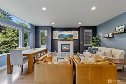 13521 SE 81st Place, Newcastle, WA 98059 - Photo 7