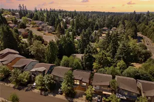 13521 SE 81st Pl, Newcastle, WA 98059 - Photo 33