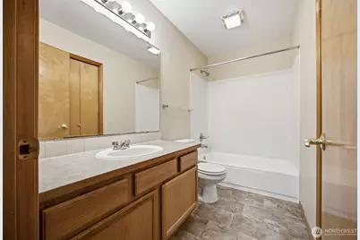 1826 Valencia Street, Bellingham, WA 98229 - Photo 35