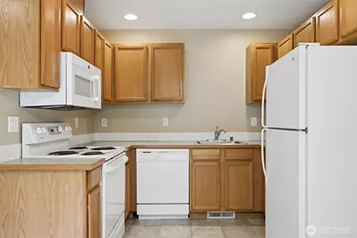 1826 Valencia Street, Bellingham, WA 98229 - Photo 29