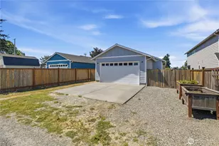 268 S Cottage St, Buckley, WA 98321 - Photo 21