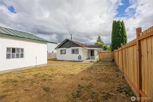 303 Fir Ave, Sultan, WA 98294 - Photo 11