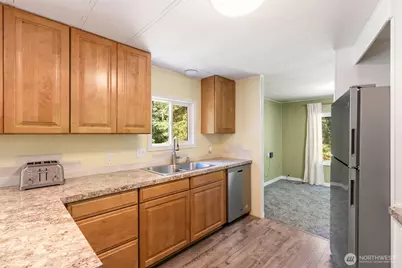 268 Hawkins Road S, Winlock, WA 98596 - Photo 9