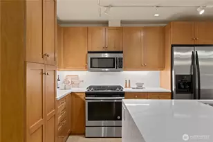 745 Bellevue Ave E, Seattle, WA 98102 - Photo 9