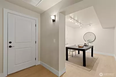 745 Bellevue Avenue E #206, Seattle, WA 98102 - Photo 5