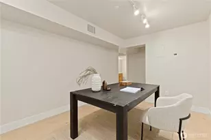 745 Bellevue Ave E, Seattle, WA 98102 - Photo 7