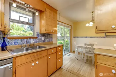 31226 6th Avenue S, Federal Way, WA 98003 - Photo 7