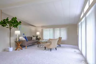 17308 Woodcrest Dr NE, Bothell, WA 98011 - Photo 5
