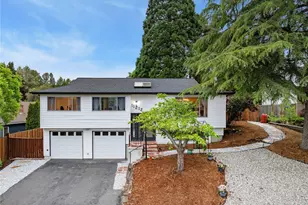11212 NE 145th St, Kirkland, WA 98034 - Photo 1