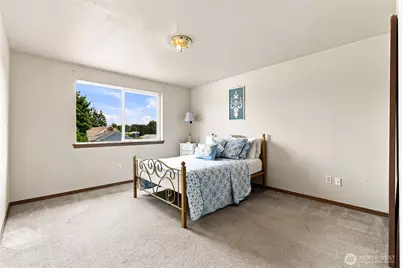 9241 Fawcett Avenue, Tacoma, WA 98444 - Photo 11