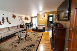 10609 SE 232nd St, Kent, WA 98031 - Photo 3