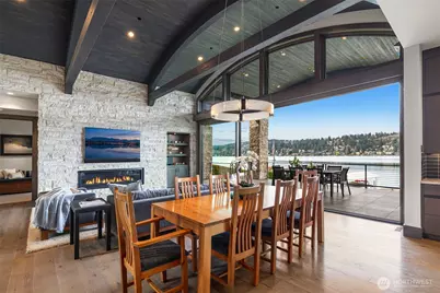 5629 Pleasure Point Lane SE, Bellevue, WA 98006 - Photo 7