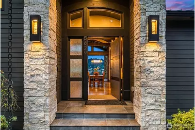 5629 Pleasure Point Lane SE, Bellevue, WA 98006 - Photo 3