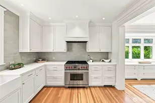 1111 Bellevue Pl E, Seattle, WA 98102 - Photo 19