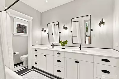 1111 Bellevue Place E, Seattle, WA 98102 - Photo 29