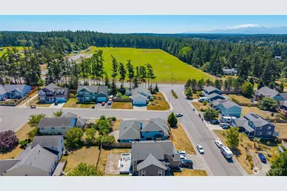 2175 SW Rock Rose Drive, Oak Harbor, WA 98277 - Photo 3