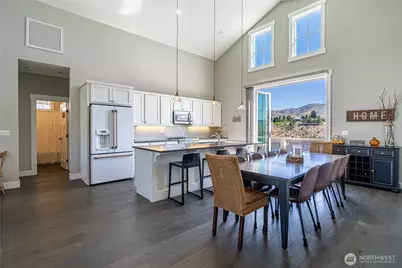 250 Bobcat Lane, Chelan, WA 98816 - Photo 9
