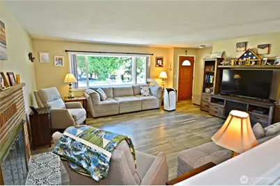 5202 96th Street E, Tacoma, WA 98446 - Photo 13