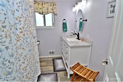 5202 96th Street E, Tacoma, WA 98446 - Photo 19
