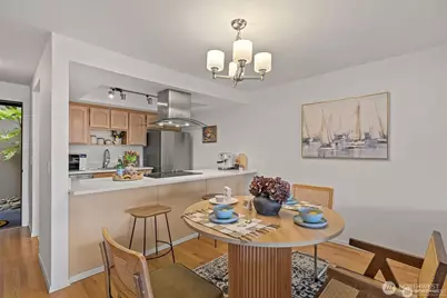 2253 Gilman Drive W #104, Seattle, WA 98119 - Photo 9