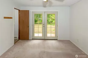 309 Hwy 162 E, South Prairie, WA 98385 - Photo 21