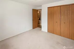 309 Hwy 162 E, South Prairie, WA 98385 - Photo 15