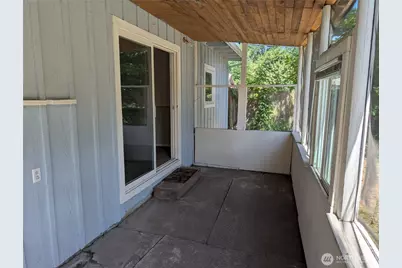 607 5th Street NE, Puyallup, WA 98372 - Photo 17