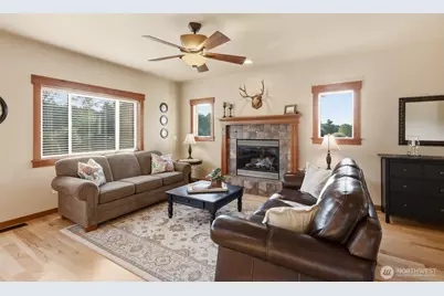 111 176th Street NE, Arlington, WA 98223 - Photo 9