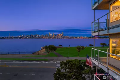 1101 Harbor Avenue SW #2C, Seattle, WA 98116 - Photo 1