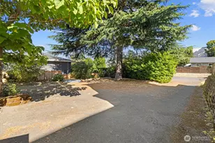 201 N 101st St, Seattle, WA 98133 - Photo 23