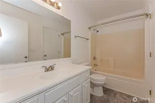 9905 141st St E, Puyallup, WA 98373 - Photo 11