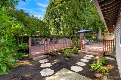 18811 SE 44th Way, Issaquah, WA 98027 - Photo 31