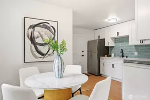 9723 Evanston Ave N, Seattle, WA 98103 - Photo 7