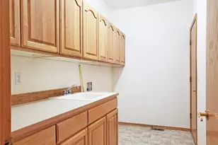 8058 SE Halfmoon Ln, Port Orchard, WA 98367 - Photo 11