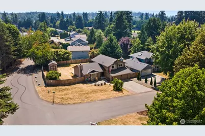 20416 120th Street Ct E, Bonney Lake, WA 98391 - Photo 39