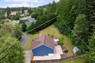 820 289th St E, Roy, WA 98580 - Photo 3