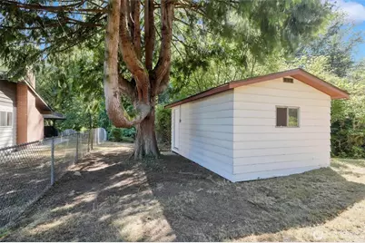 2102 Vine Road, Brier, WA 98036 - Photo 27