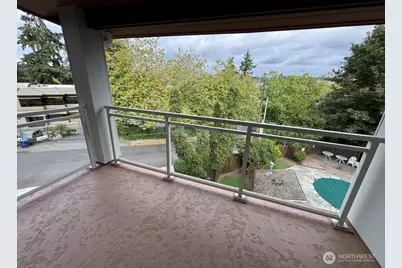 130 105th Avenue SE #314, Bellevue, WA 98004 - Photo 11