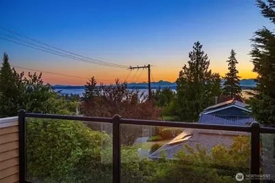 9313 190th Street SW, Edmonds, WA 98020 - Photo 25