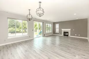 2126 SW 344th Ct, Federal Way, WA 98023 - Photo 5