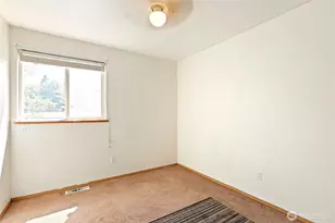 114 Dallas St, Port Orchard, WA 98366 - Photo 17