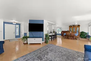 148 Steelhead Dr, Silver Creek, WA 98585 - Photo 5