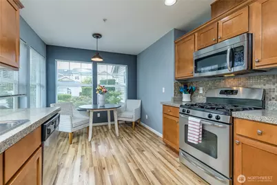 7114 James Place SE, Auburn, WA 98092 - Photo 5