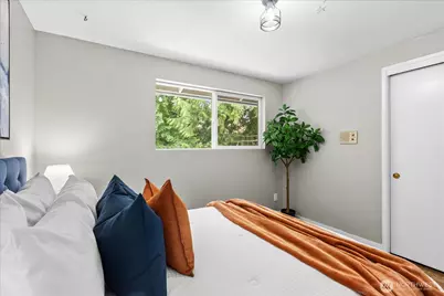 18619 42nd Place W, Lynnwood, WA 98037 - Photo 17