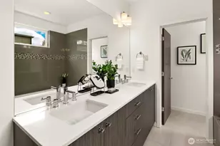 13752 Wayne Pl N, Seattle, WA 98133 - Photo 21