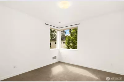 13752 Wayne Place N, Seattle, WA 98133 - Photo 23
