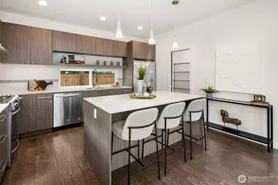 13752 Wayne Place N, Seattle, WA 98133 - Photo 11
