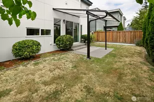 13752 Wayne Pl N, Seattle, WA 98133 - Photo 29