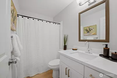 2920 76th Avenue SE #211, Mercer Island, WA 98040 - Photo 19