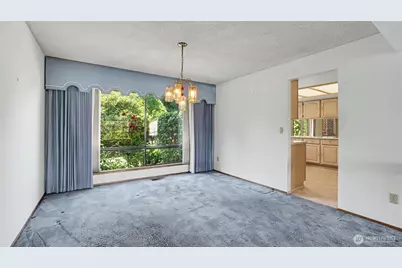 4233 192nd Court SE, Issaquah, WA 98027 - Photo 5
